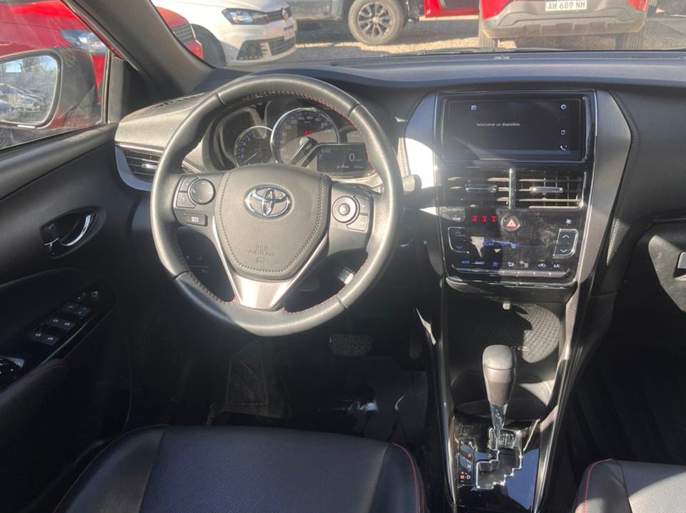 TOYOTA YARIS CVT 2024 AT
