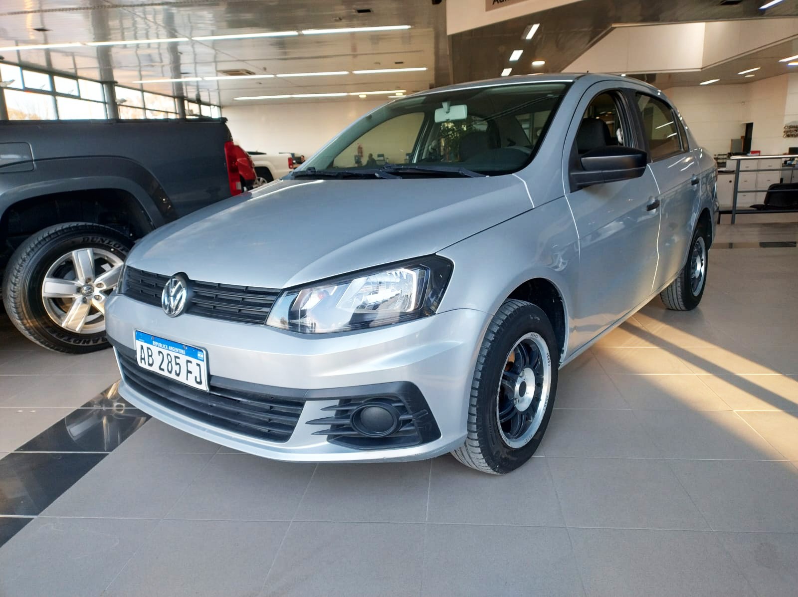 VW VOYAGE 2017