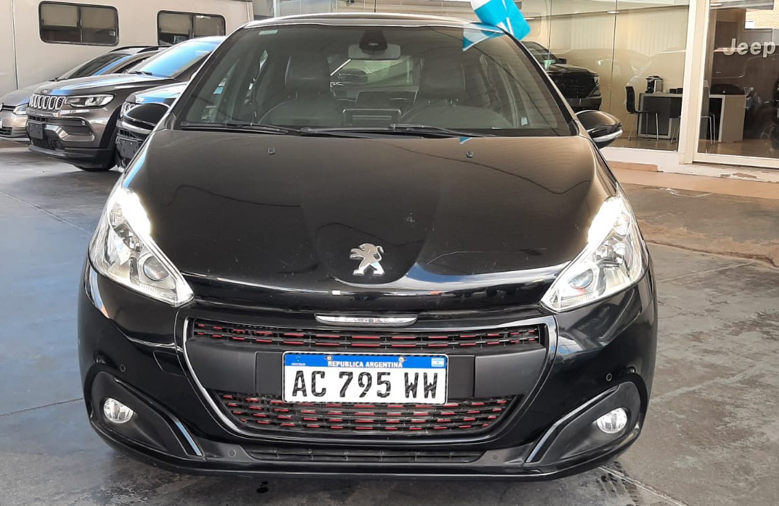 PEUGEOT 208  GT 2018
