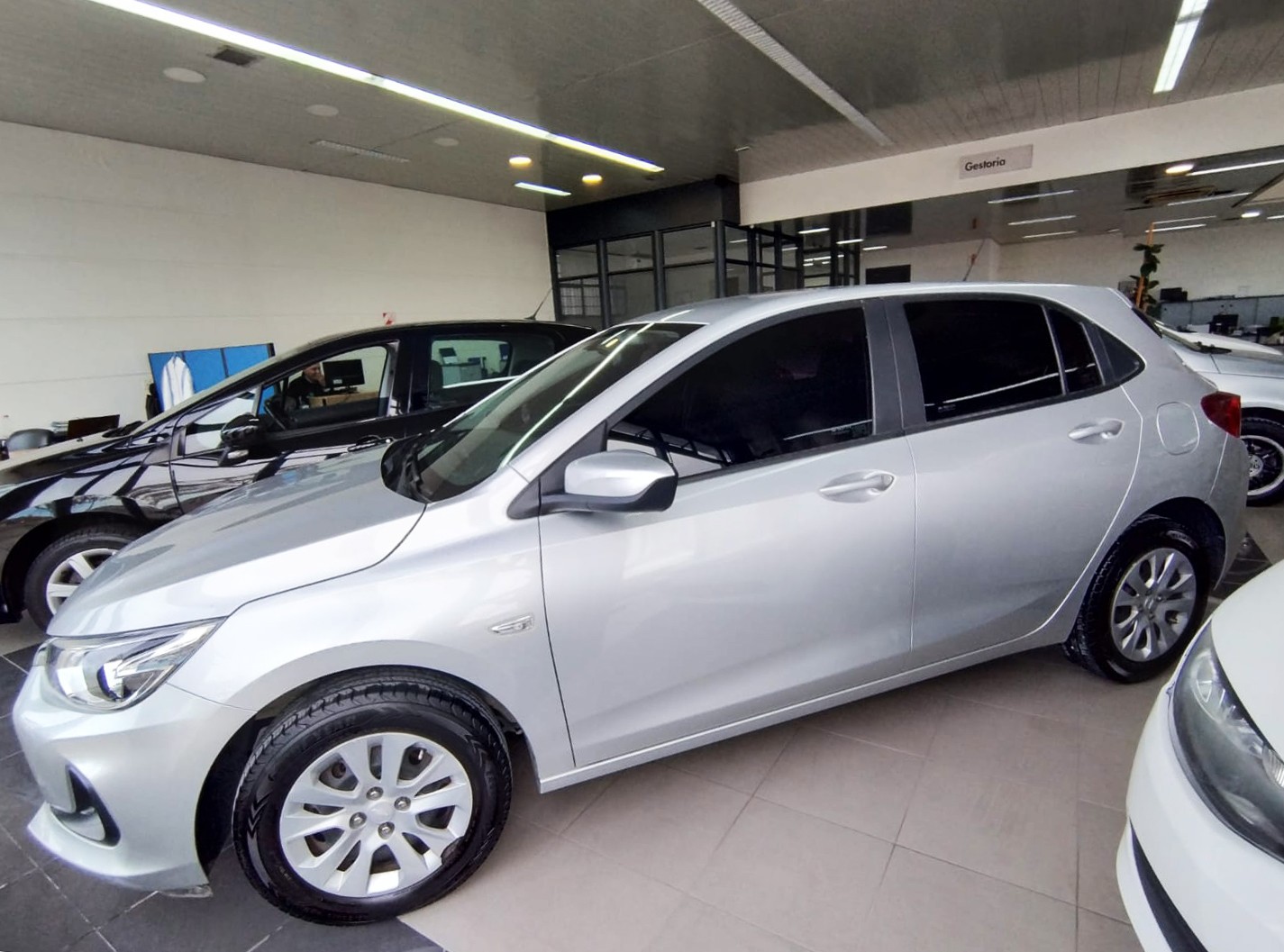 CHEVROLET ONIX LT 2020