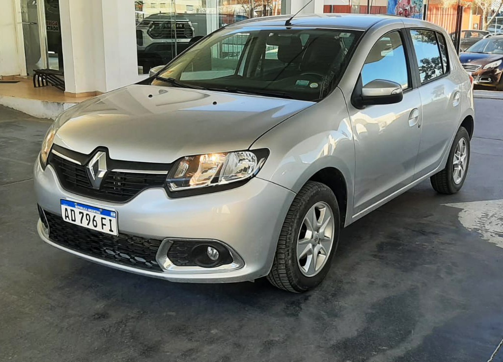 RENAULT SANDERO 2019