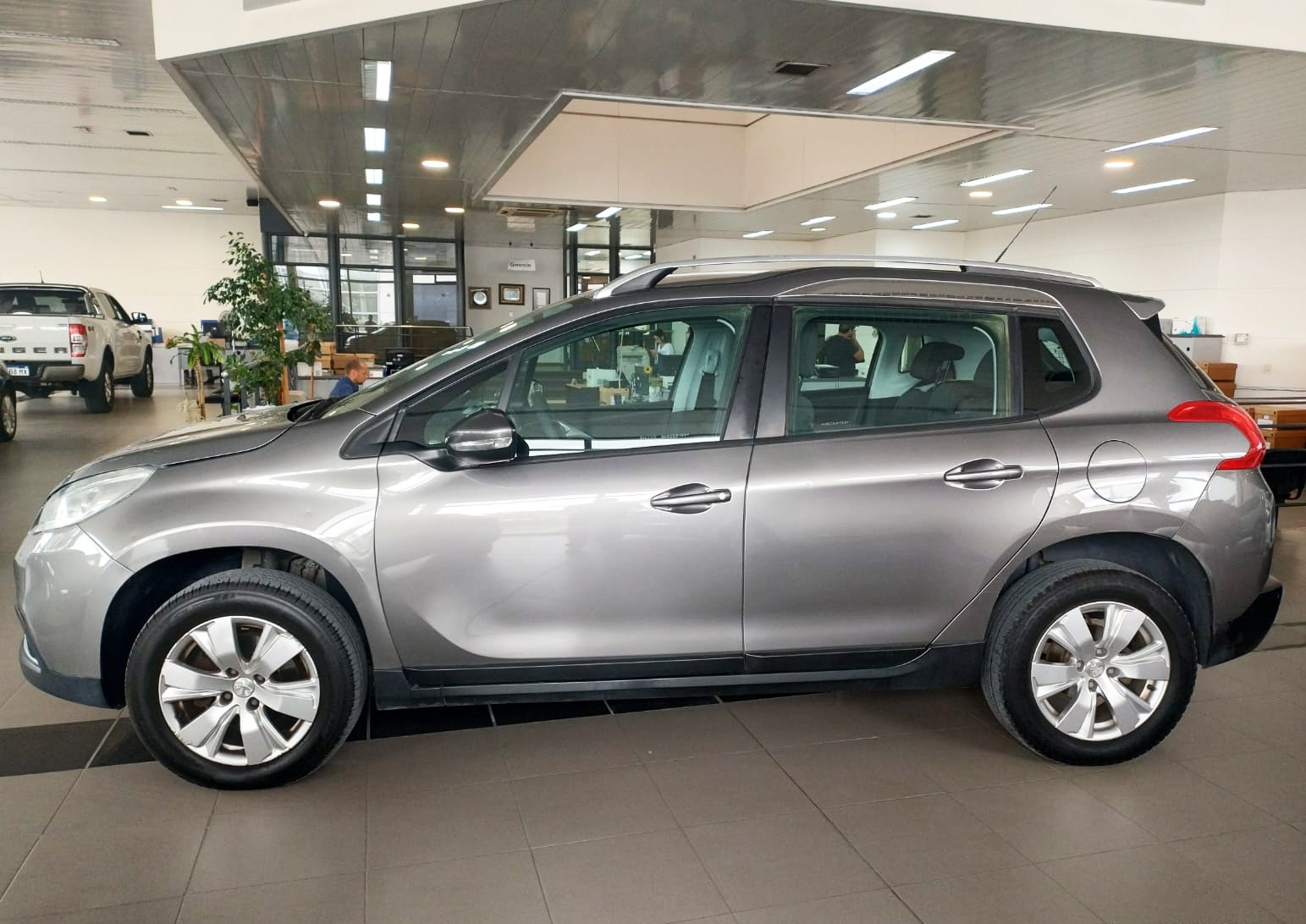 PEUGEOT 2008 ALLURE 2017