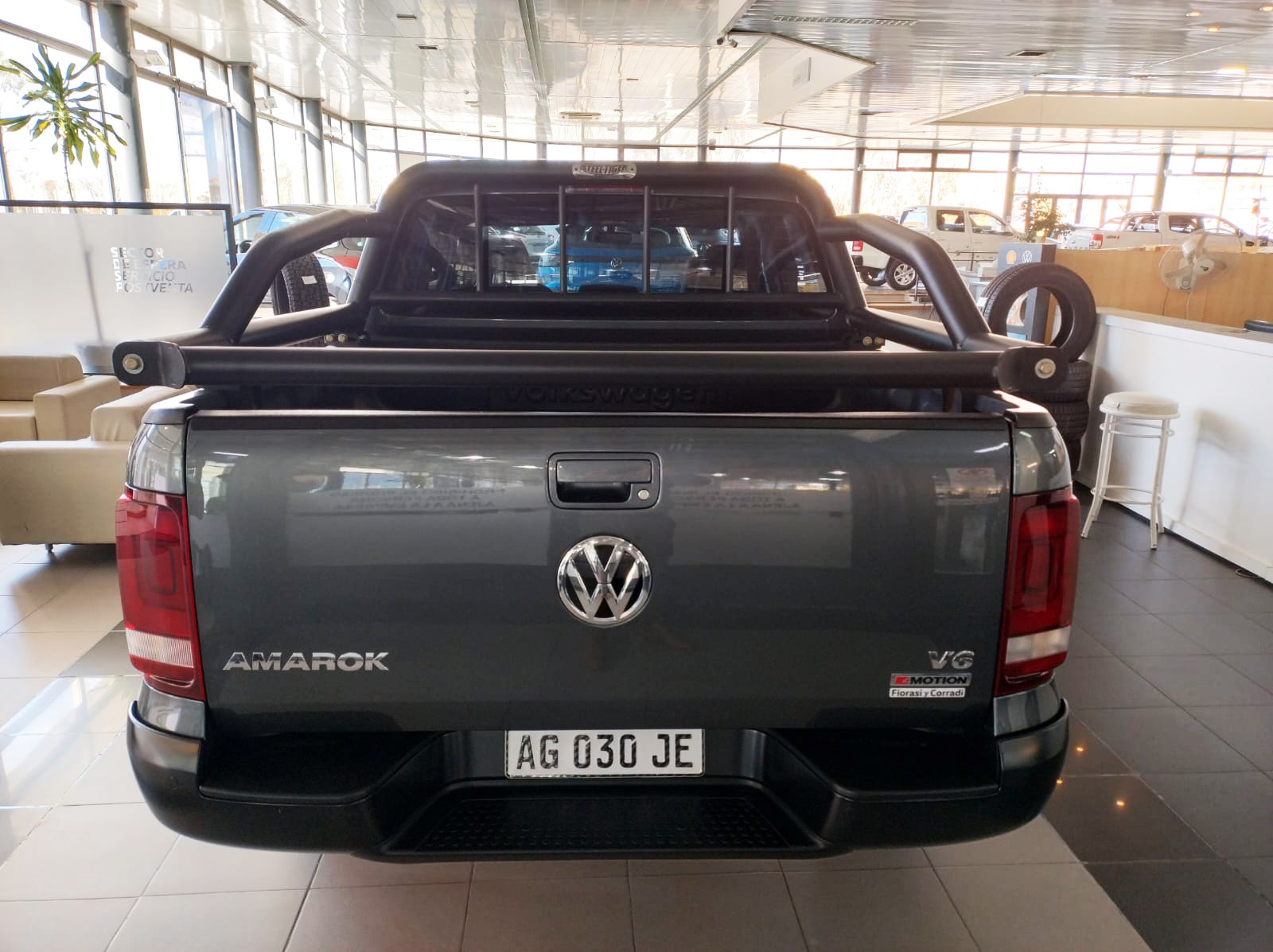 VW AMAROK V6 COMFORTLINE 2023