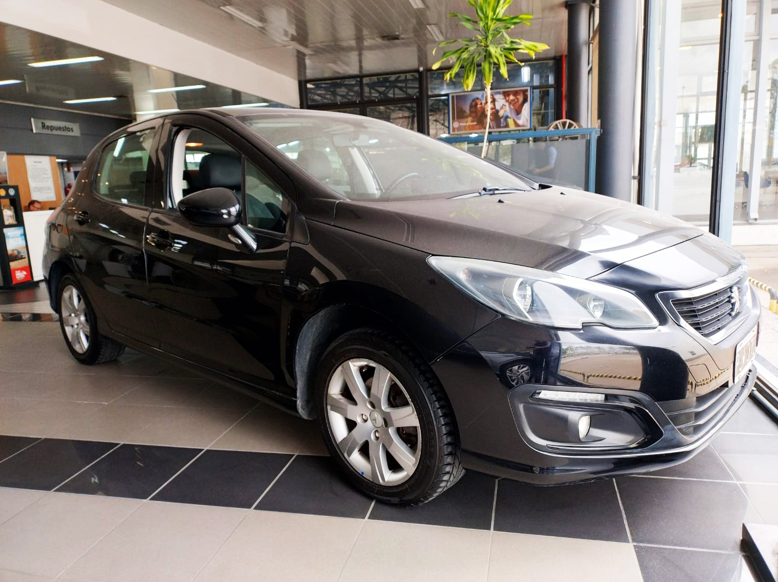 PEUGEOT 308 ALLURE 2015