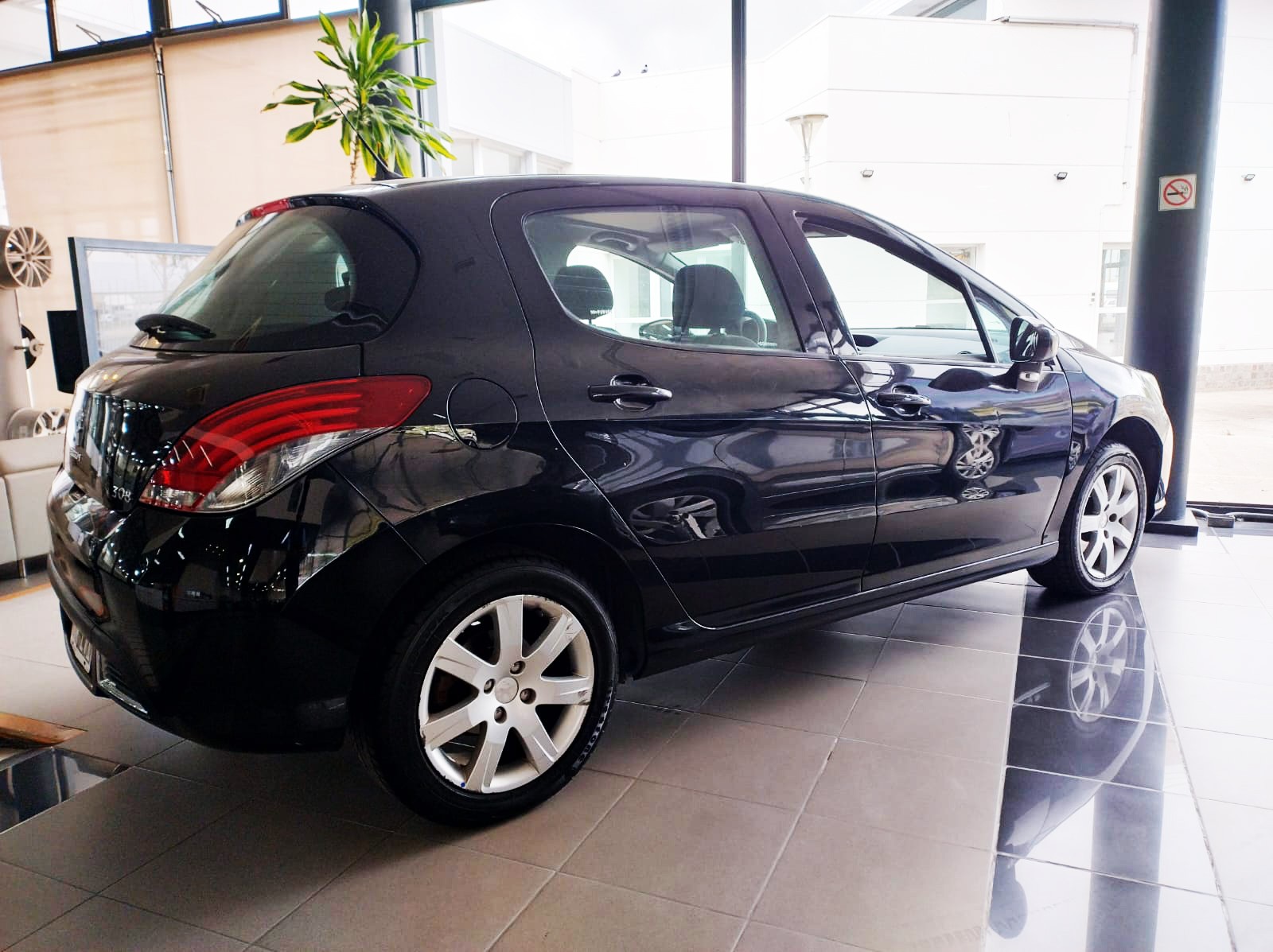 PEUGEOT 308 ALLURE 2015