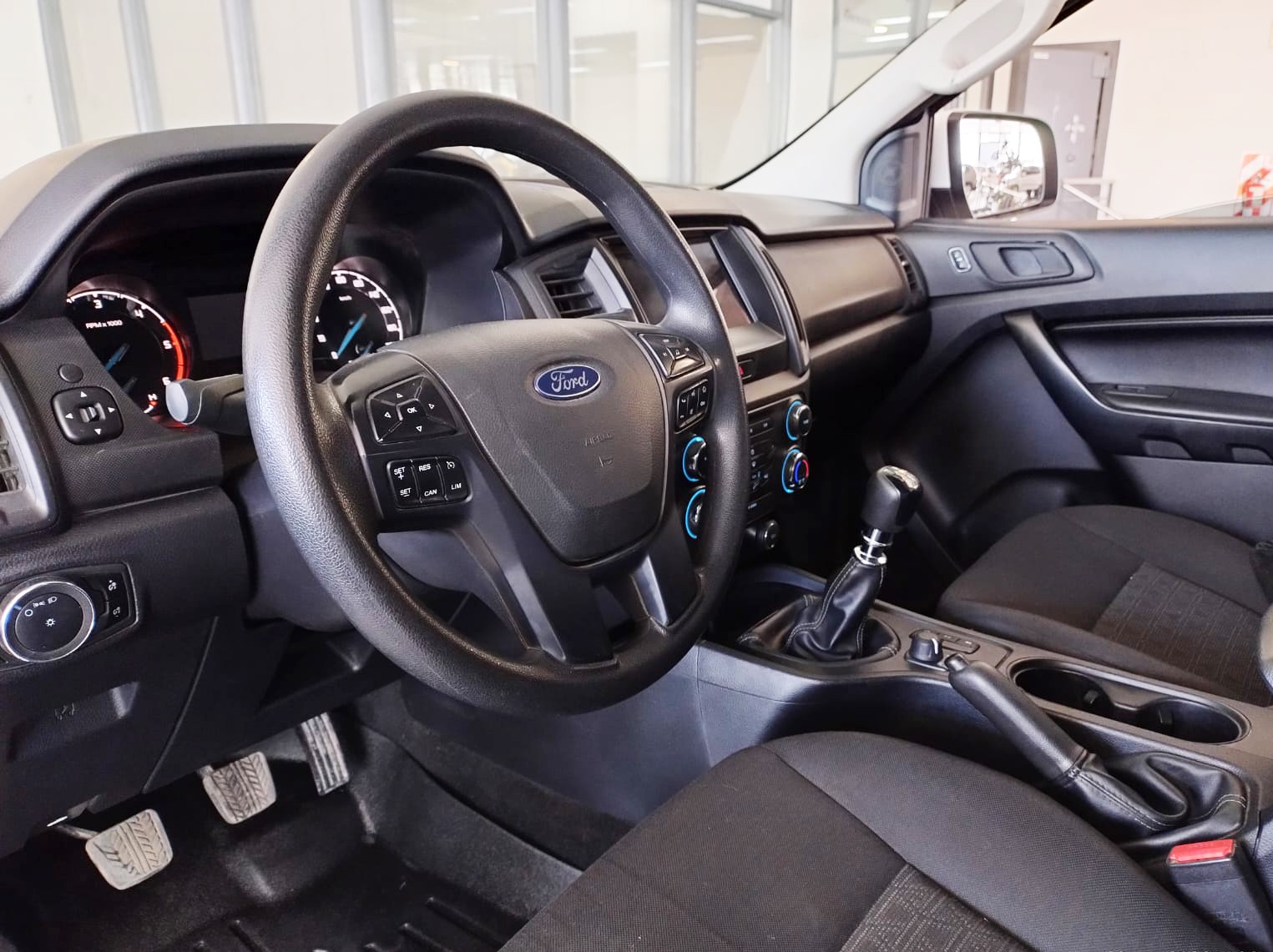 FORD RANGER 4X4 XLS 2023