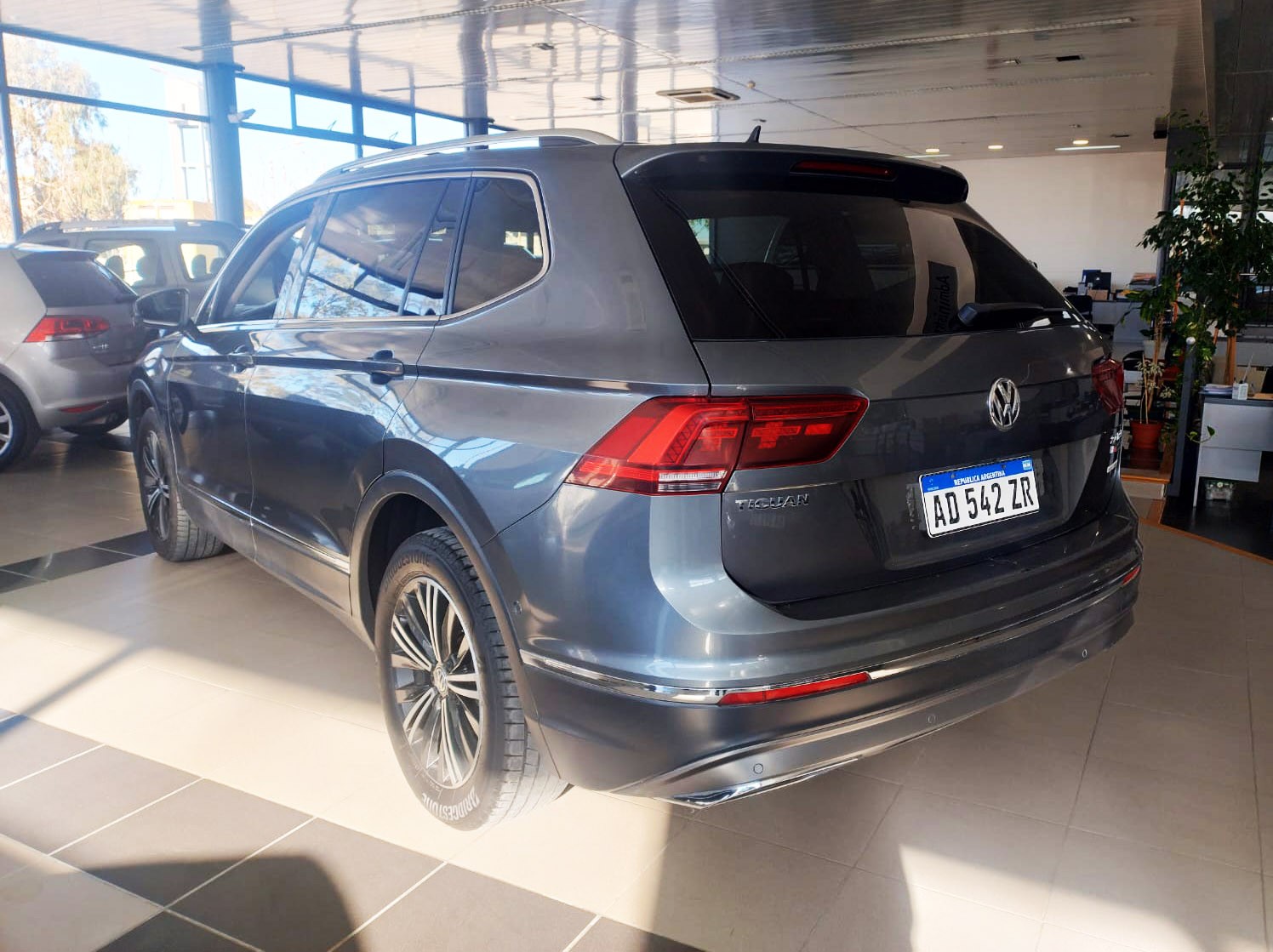 VW TIGUAN HIGHLINE 2019
