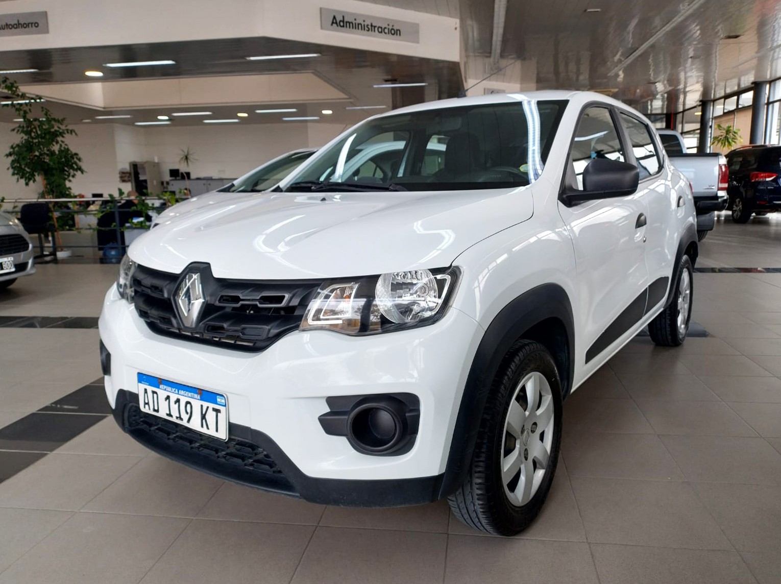 RENAULT KWID ZEN 2018