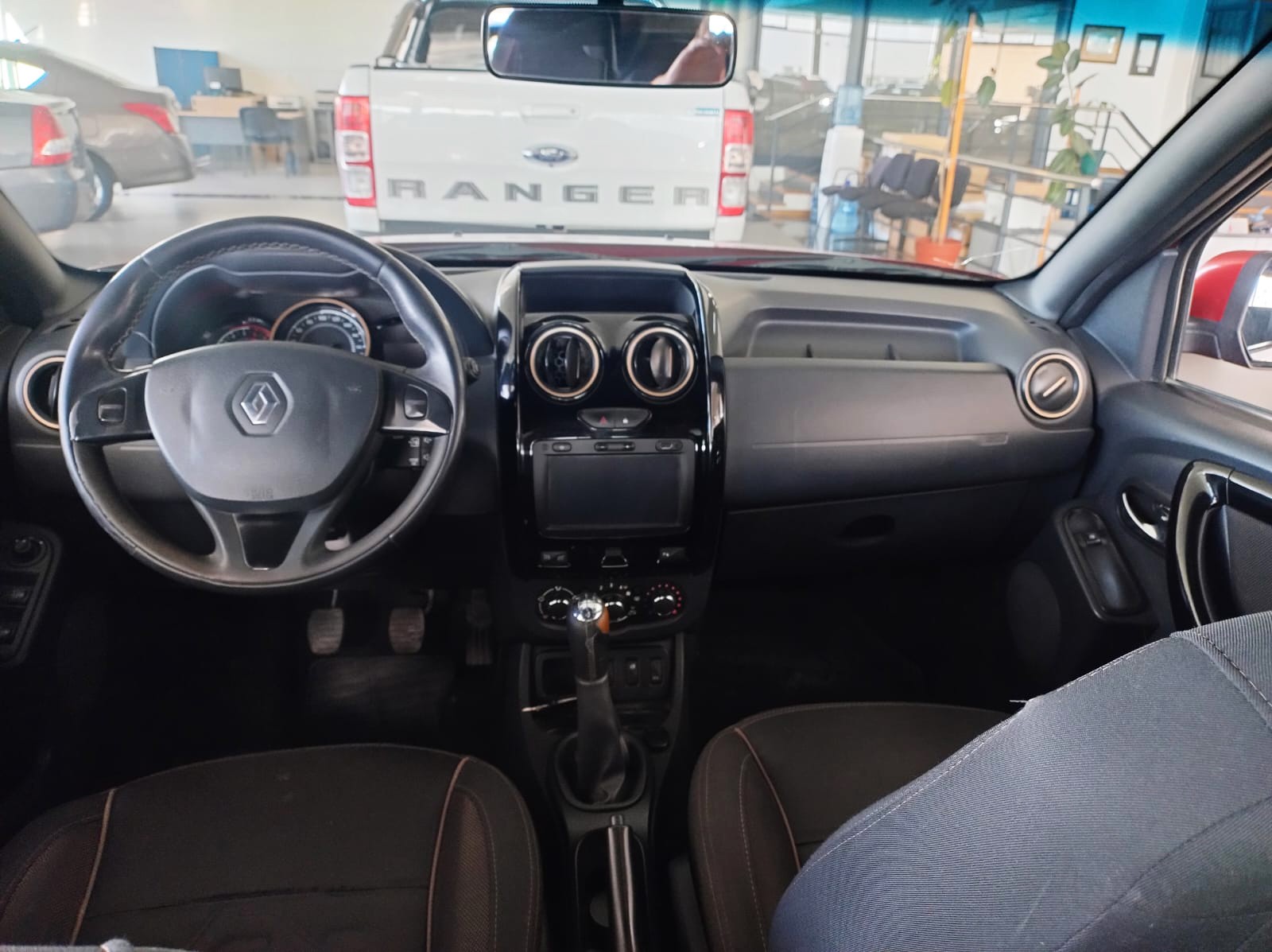 RENAULT DUSTER PRIVILEGE 2017